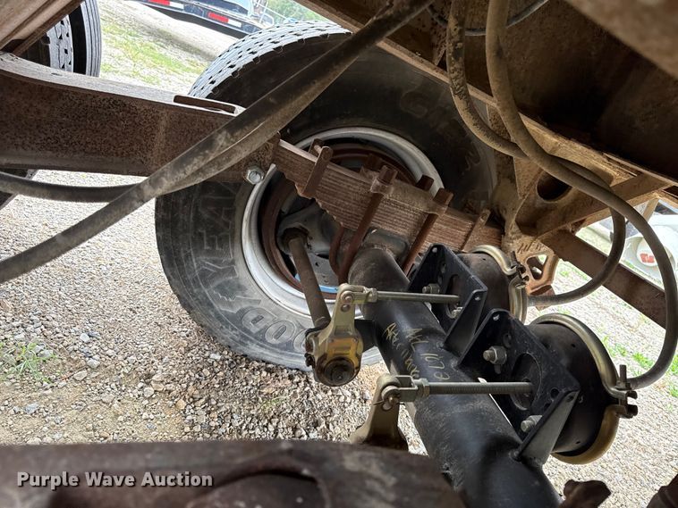 image for item DY8309 1975 Schien end dump trailer