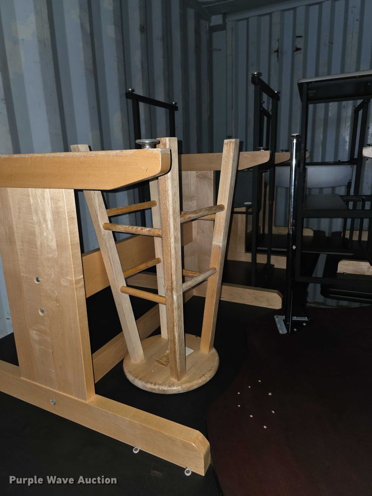 image for item DZ3482 Furniture