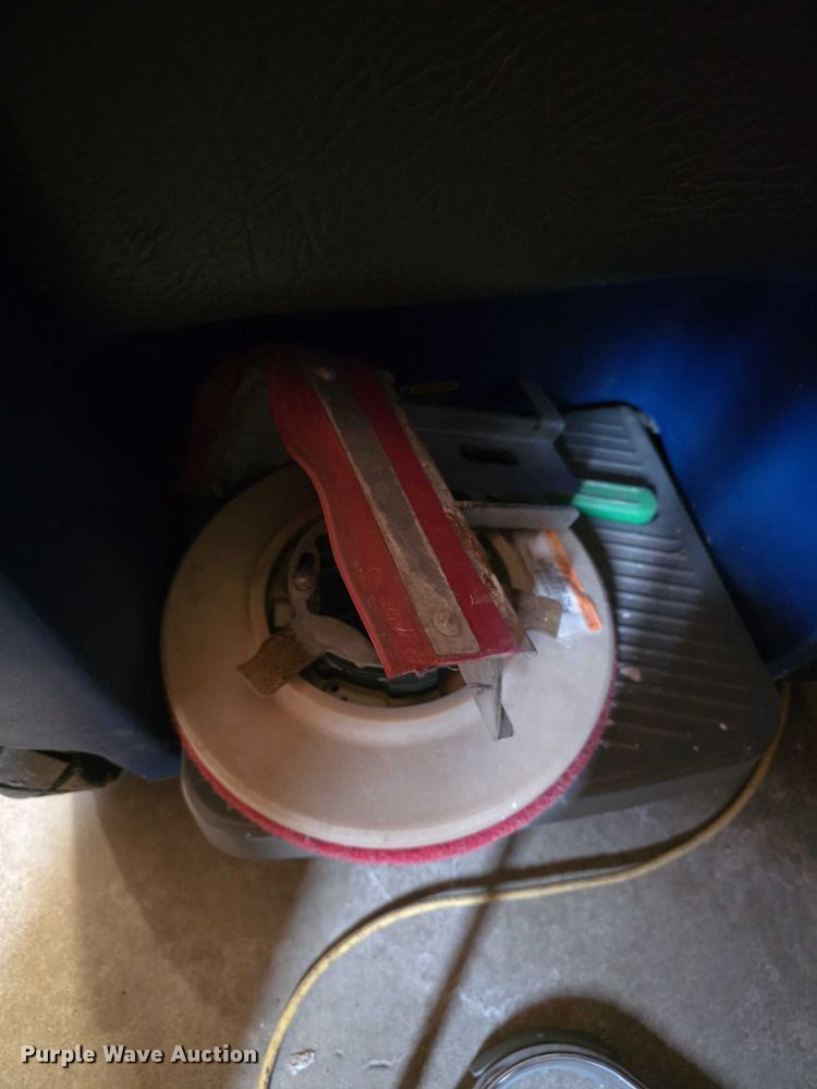 image for item DZ3483 Janitorial equipment