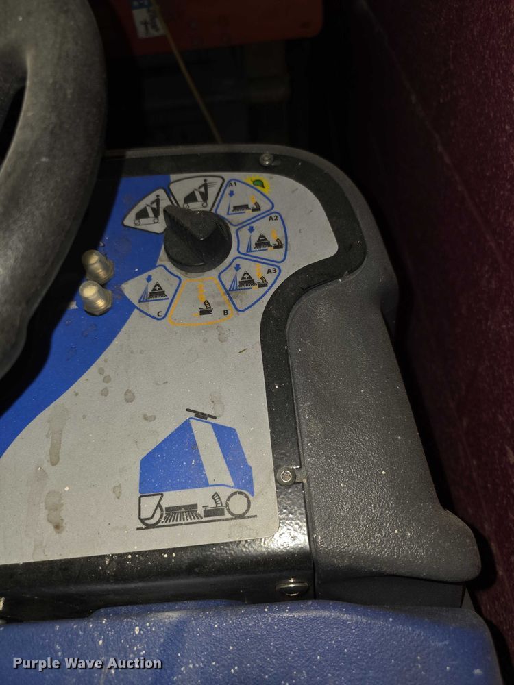 image for item DZ3483 Janitorial equipment