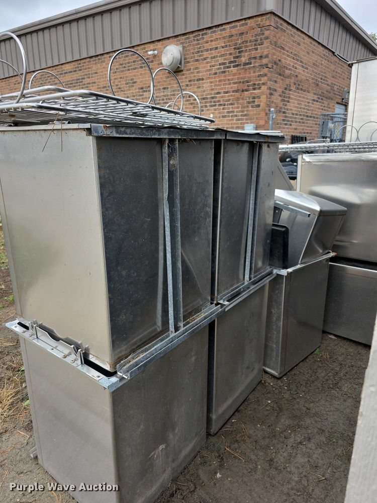 image for item DZ3496 (23) Shor-Line animal cages