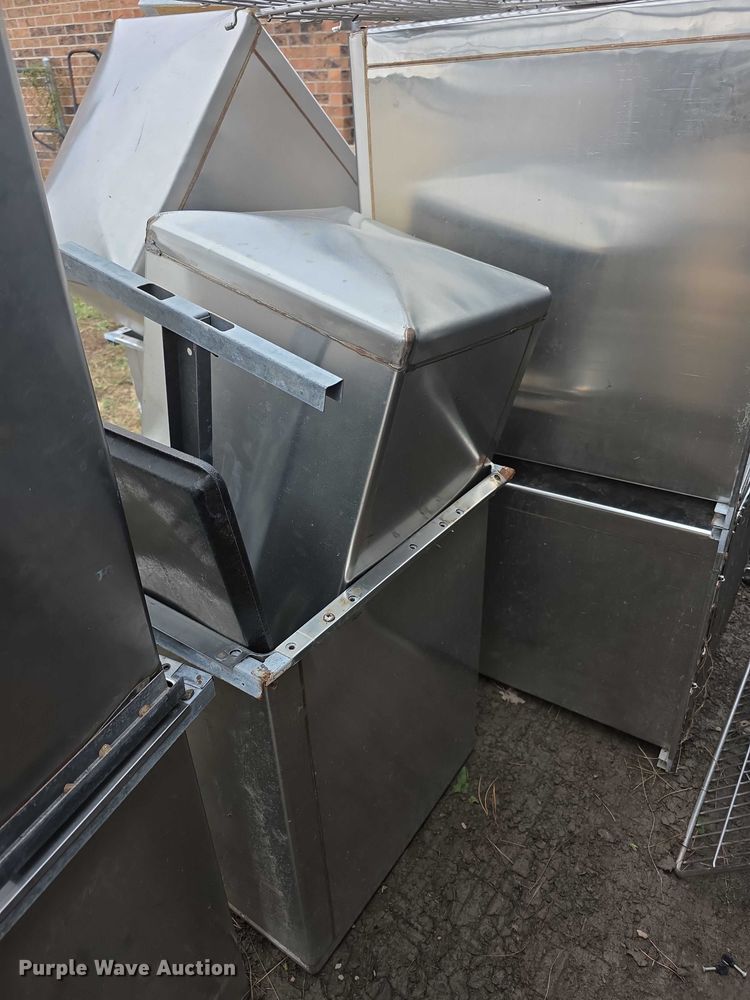 image for item DZ3496 (23) Shor-Line animal cages