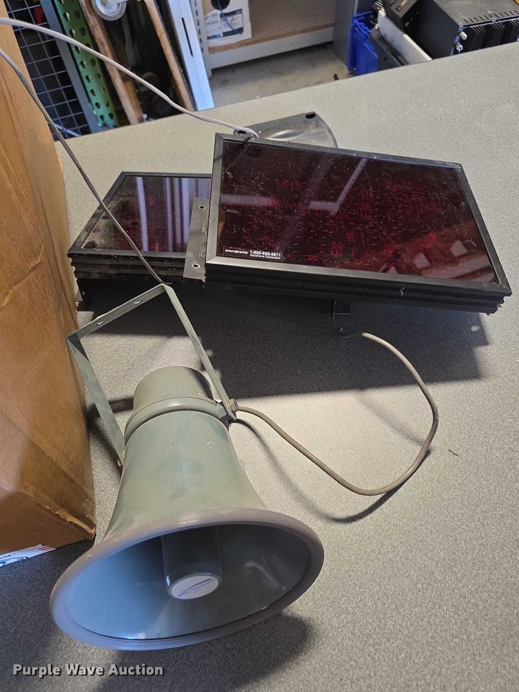 image for item DZ3554 Electronics