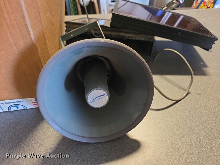 image for item DZ3554 Electronics