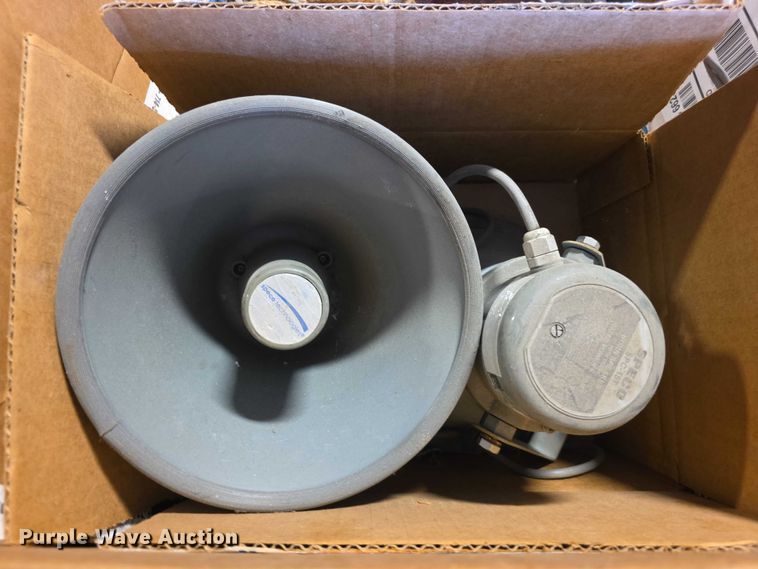 image for item DZ3554 Electronics