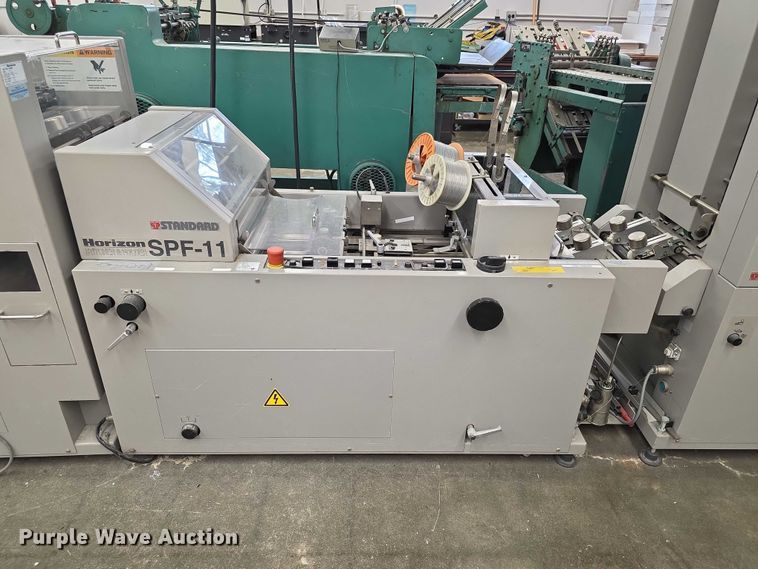 image for item DZ6423 Horizon FC11 collator/stitcher/trimmer