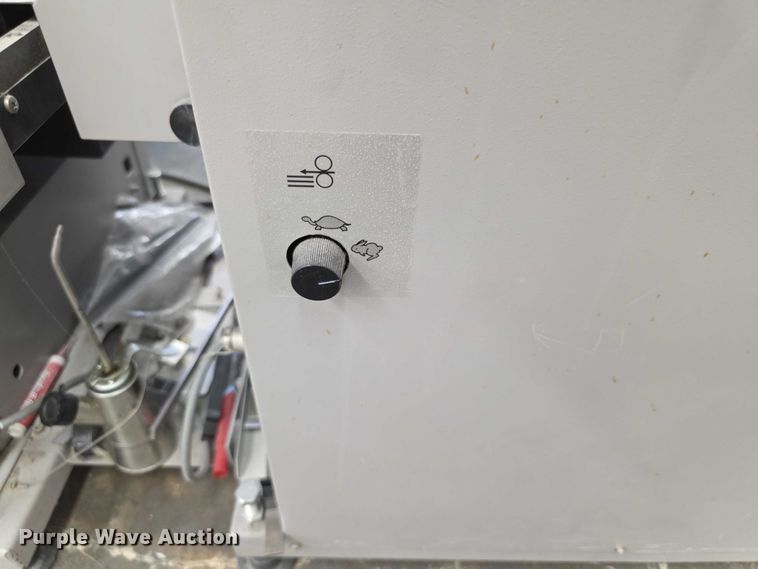 image for item DZ6423 Horizon FC11 collator/stitcher/trimmer