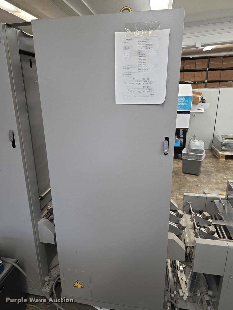 image for item DZ6423 Horizon FC11 collator/stitcher/trimmer