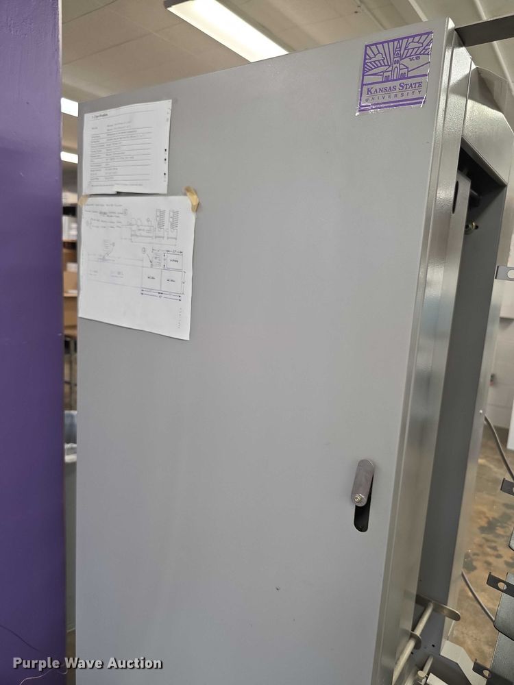 image for item DZ6423 Horizon FC11 collator/stitcher/trimmer