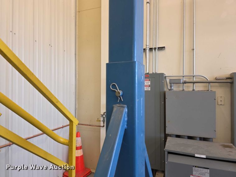 image for item DZ6453 Gorbel 4000 Gandry lift overhead crane