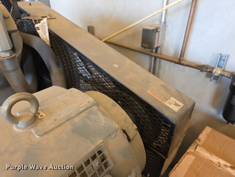 image for item DZ6454 Gardner-Denver R70 air compressor