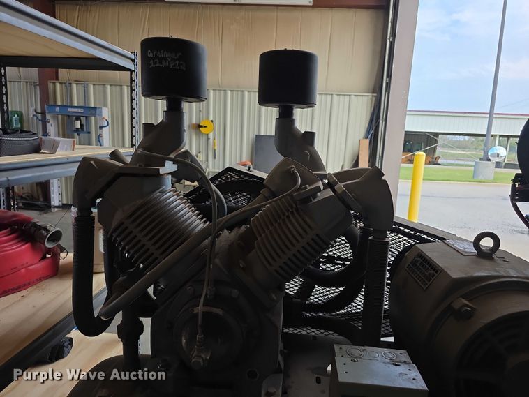 image for item DZ6455 2003 Gardner-Denver R70 air compressor