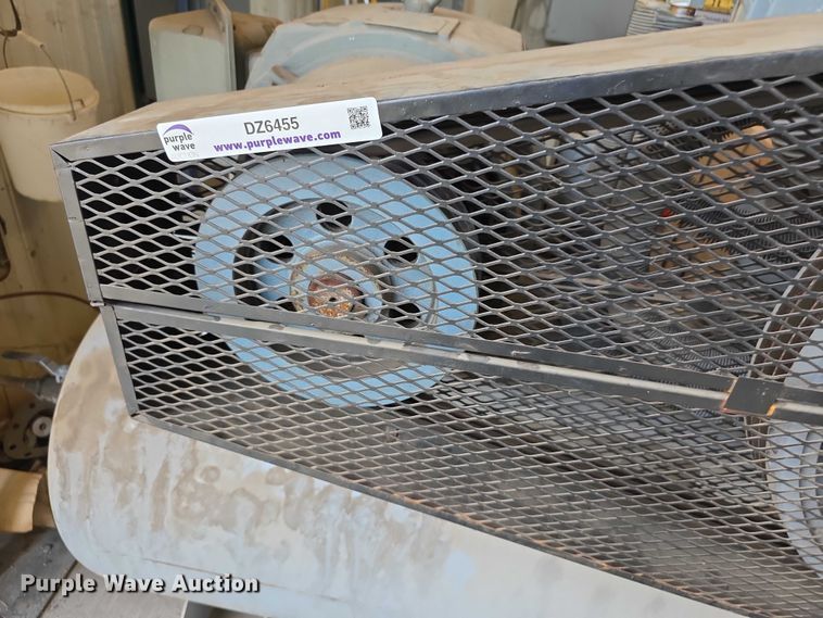 image for item DZ6455 2003 Gardner-Denver R70 air compressor