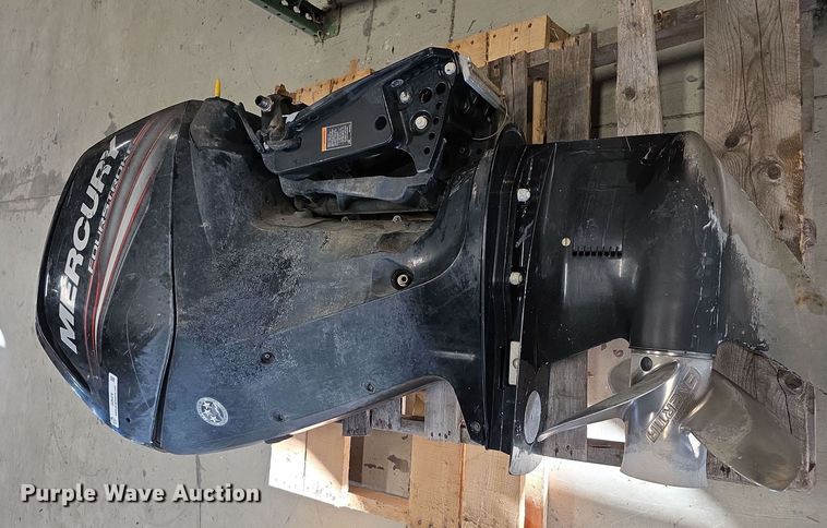 image for item DZ6470 2019 Mercury 1F904531D outboard engine