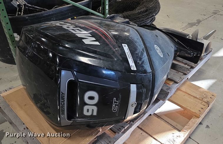 image for item DZ6470 2019 Mercury 1F904531D outboard engine