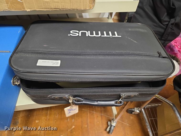 image for item DZ6480 Office supplies and equipment