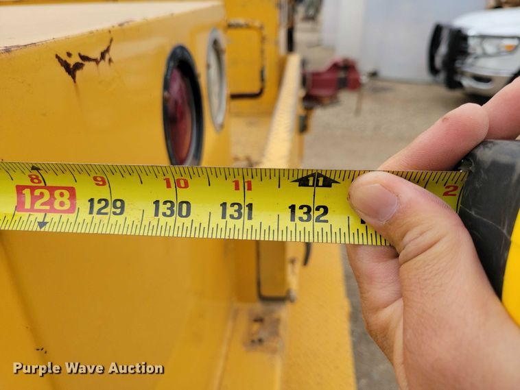 image for item DZ6710 1992 Ford F450 Super Duty utility / service truck