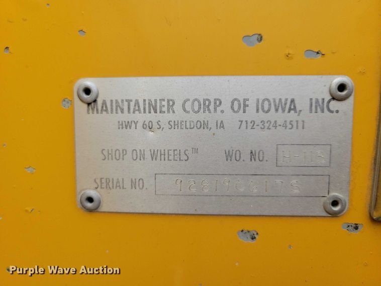 image for item DZ6710 1992 Ford F450 Super Duty utility / service truck