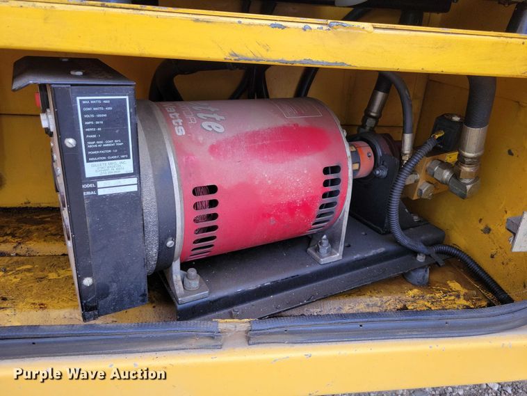 image for item DZ6710 1992 Ford F450 Super Duty utility / service truck