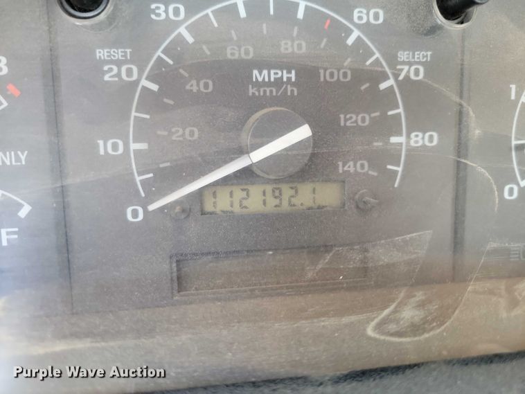 image for item DZ6710 1992 Ford F450 Super Duty utility / service truck