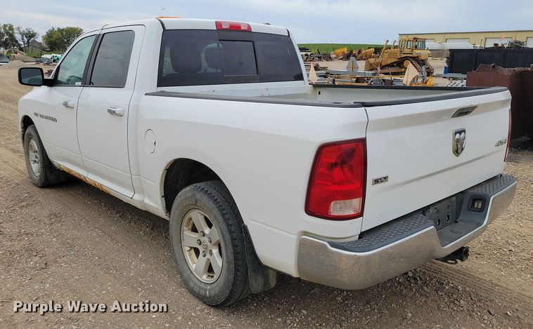 image for item DZ6712 2011 RAM 1500 Crew Cab pickup truck