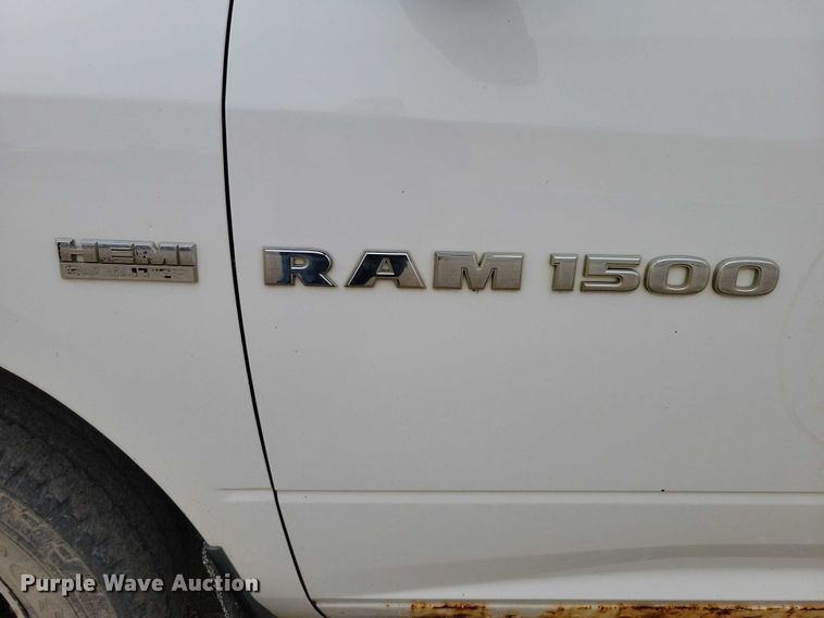 image for item DZ6712 2011 RAM 1500 Crew Cab pickup truck