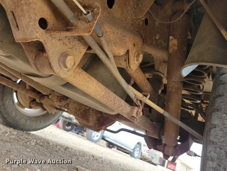 image for item DZ6712 2011 RAM 1500 Crew Cab pickup truck