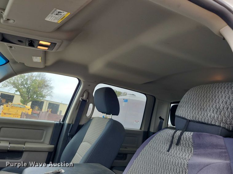 image for item DZ6712 2011 RAM 1500 Crew Cab pickup truck