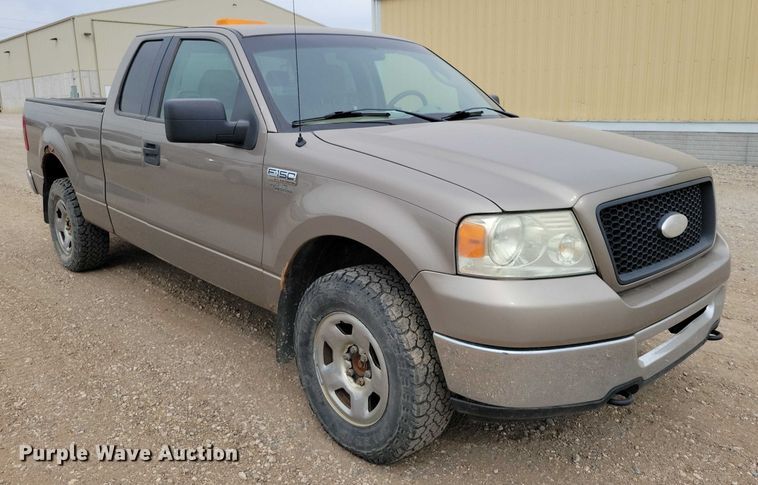 image for item DZ6716 2006 Ford F150 SuperCab pickup truck