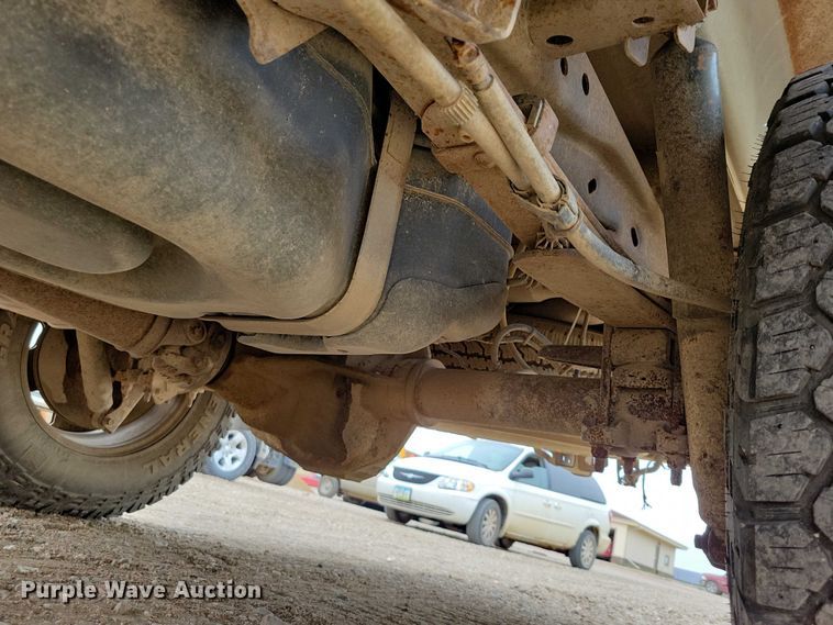 image for item DZ6716 2006 Ford F150 SuperCab pickup truck