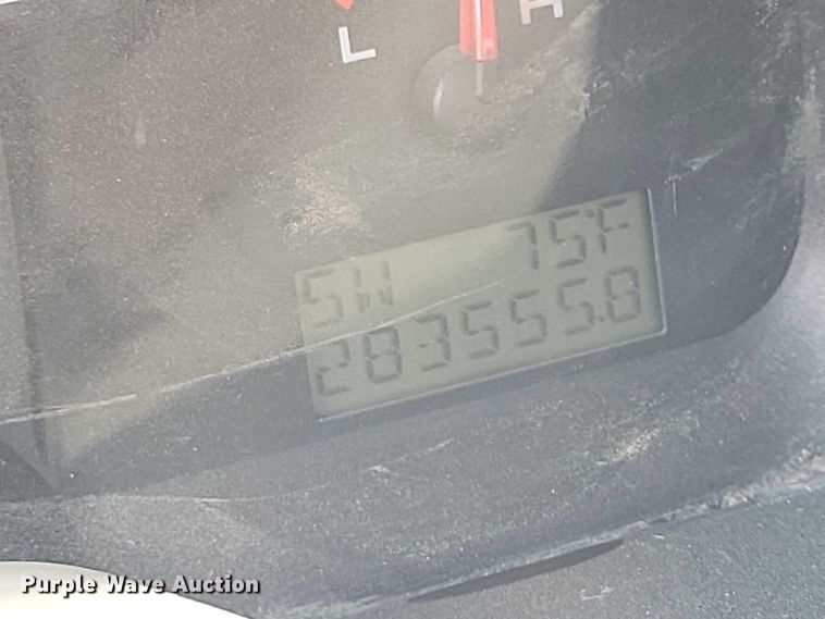 image for item DZ6716 2006 Ford F150 SuperCab pickup truck