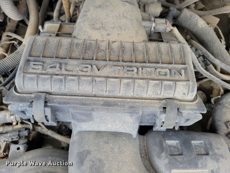 image for item DZ6716 2006 Ford F150 SuperCab pickup truck