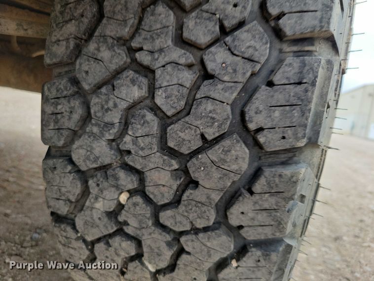 image for item DZ6716 2006 Ford F150 SuperCab pickup truck