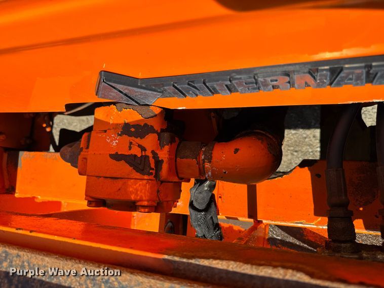 image for item EA1963 1995 International 4700 dump truck