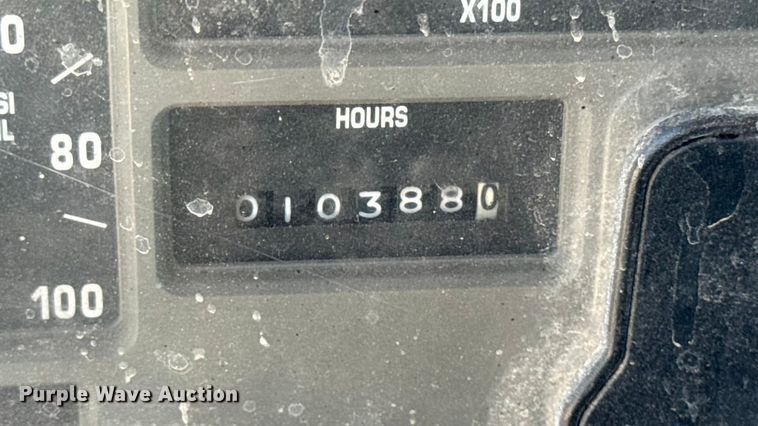 image for item EA1963 1995 International 4700 dump truck