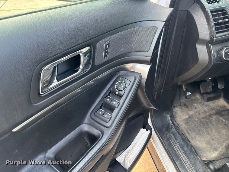 image for item EA1965 2018 Ford Explorer Police Interceptor SUV