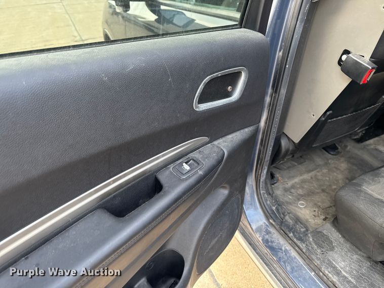 image for item EA1966 2020 Dodge Durango SSV SUV