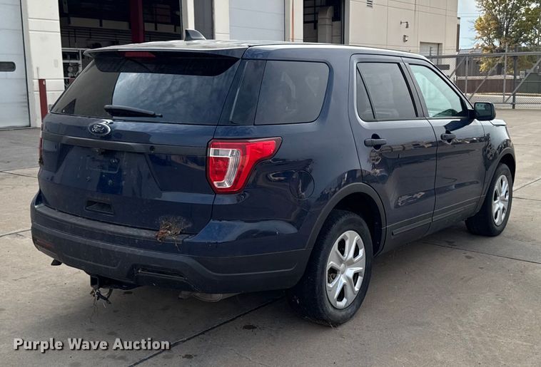 image for item EA1967 2019 Ford Explorer Police Interceptor SUV