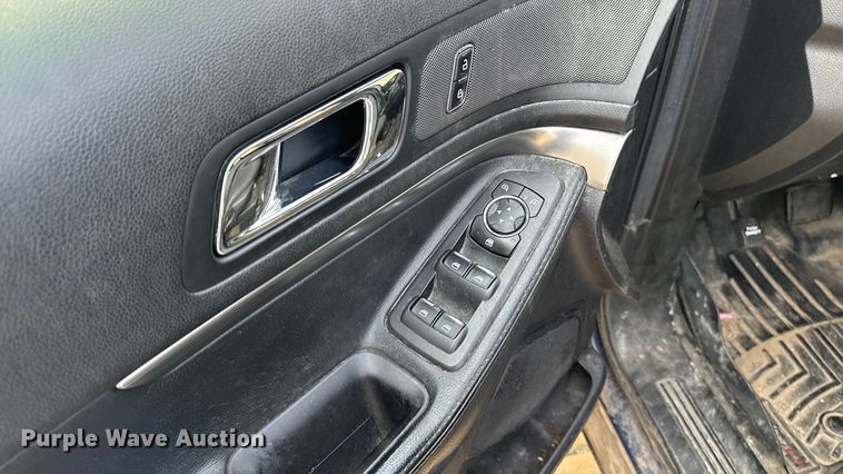 image for item EA1967 2019 Ford Explorer Police Interceptor SUV