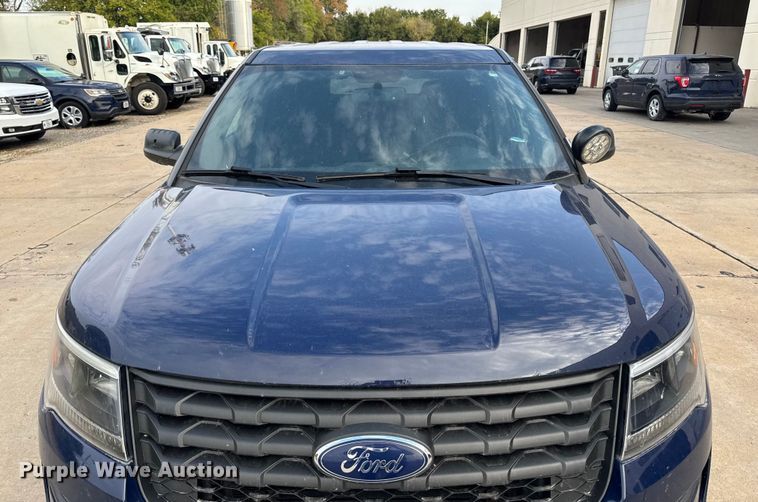 image for item EA1968 2019 Ford Explorer Police Interceptor SUV