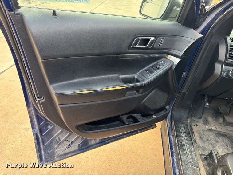 image for item EA1968 2019 Ford Explorer Police Interceptor SUV