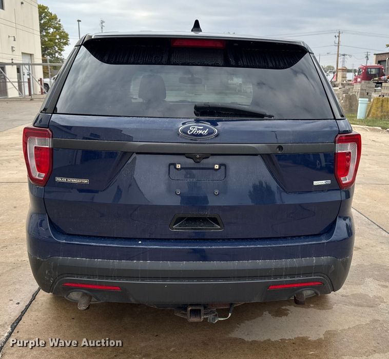 image for item EA1969 2017 Ford Explorer Police Interceptor SUV