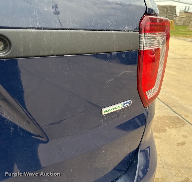 image for item EA1969 2017 Ford Explorer Police Interceptor SUV