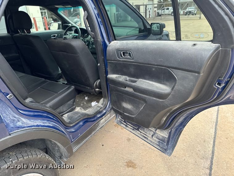 image for item EA1969 2017 Ford Explorer Police Interceptor SUV