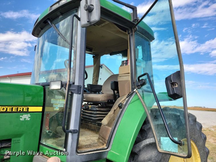 image for item EA2662 2001 John Deere 7210 MFWD tractor