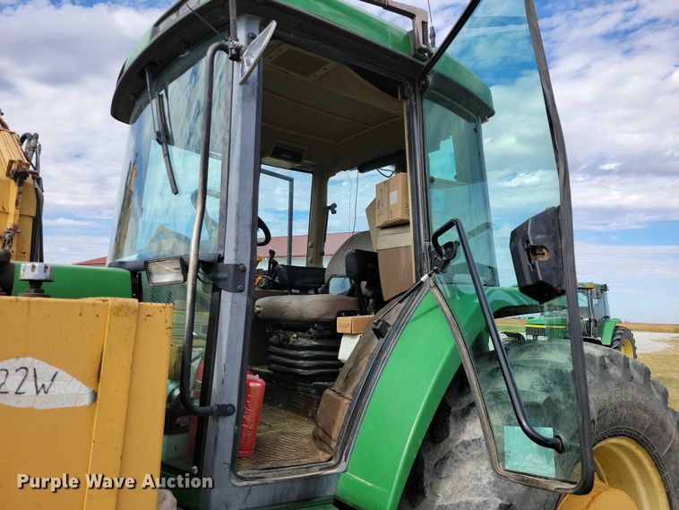 image for item EA2663 2001 John Deere 7210 MFWD tractor