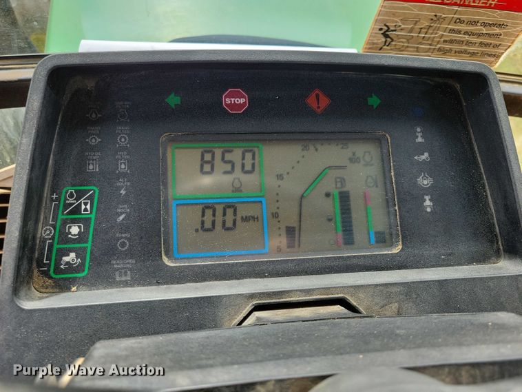 image for item EA2663 2001 John Deere 7210 MFWD tractor