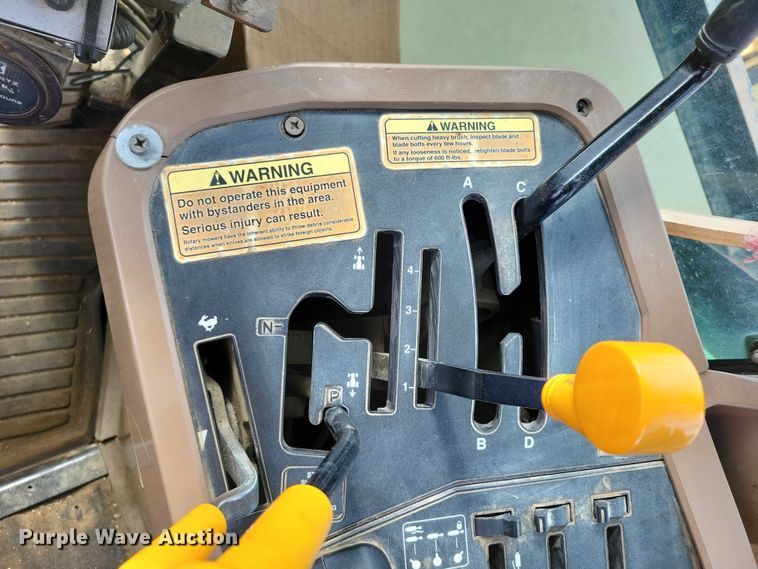 image for item EA2663 2001 John Deere 7210 MFWD tractor