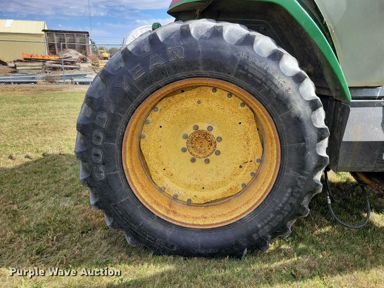 image for item EA2663 2001 John Deere 7210 MFWD tractor