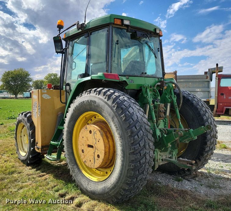 image for item EA2664 2001 John Deere 7210 MFWD tractor